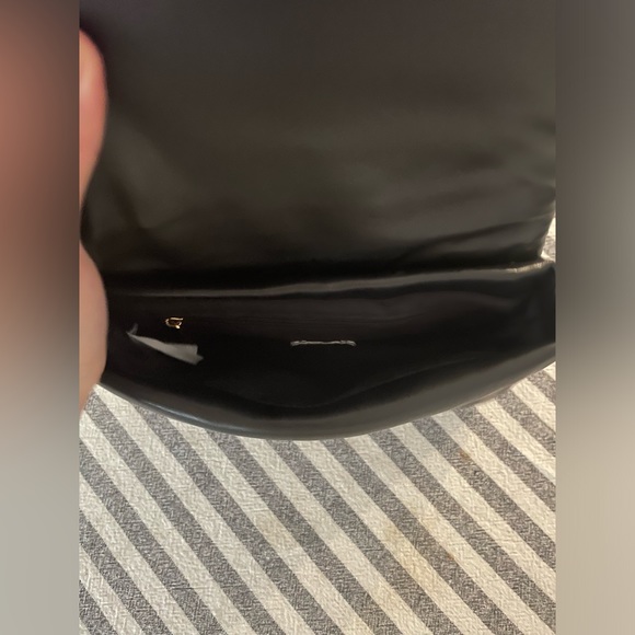 Quilted handbag 🖤 - Picture 6 of 7